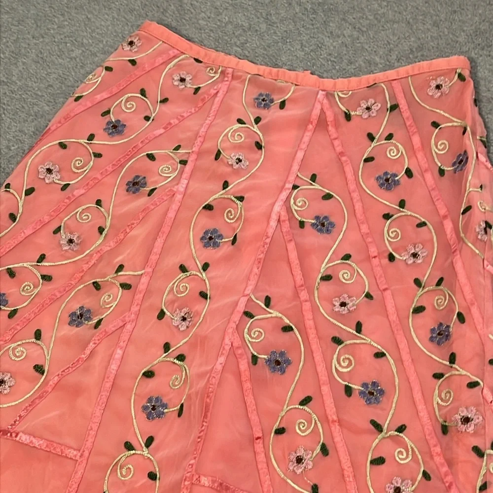 Fairy Floral Embroidered Skirt Size 2 Coquette Feminine Romantic Kawaii Spring